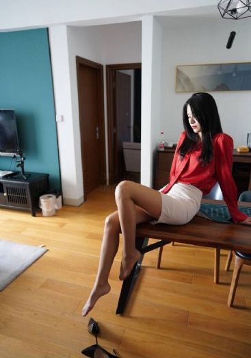 小姨子观看