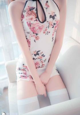 怪物的粗大撞进去了h视频