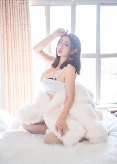 多男调教一女m视频在线观看