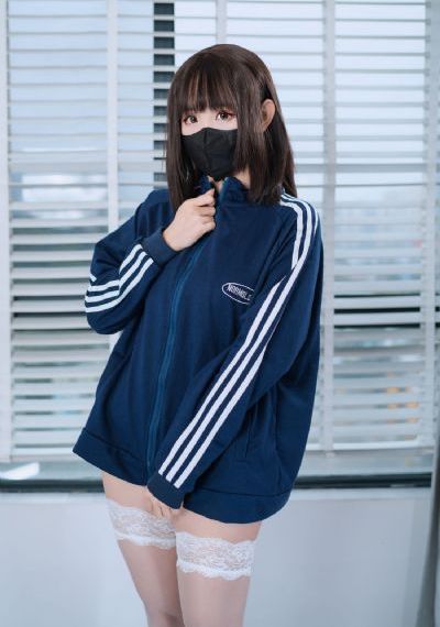 嫩草一区二区